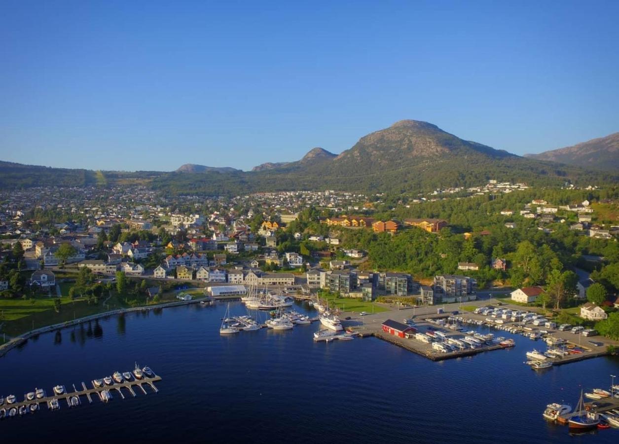 Modern Apartment In The Harbour Of Jørpeland エクステリア 写真